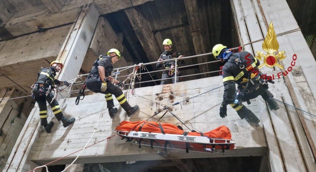 La centrale di Santa Barbara per le esercitazioni dei Vigili del Fuoco