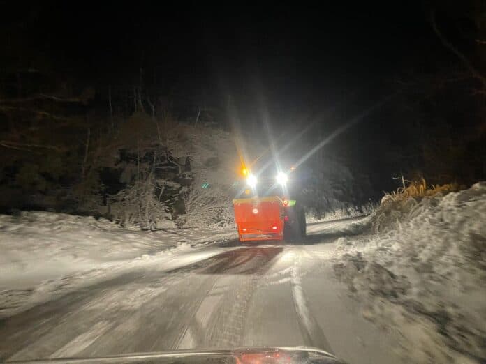 Nevicate in Valtiberina viabilità sotto controllo, squadre operative