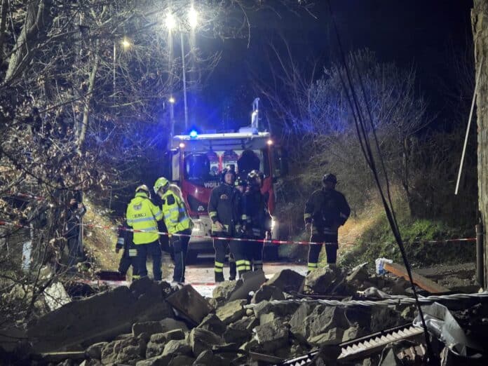 crollo-palazzina-matto_arezzo