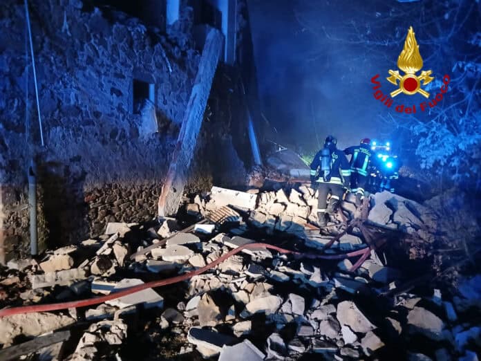 vvf-crollopalazzina-arezzo