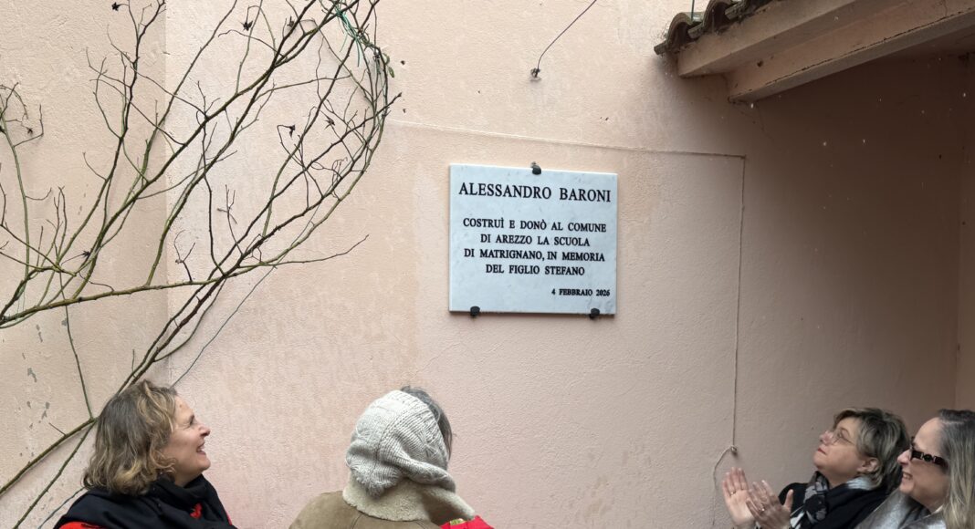 Alla scuola dell’infanzia “L’Aquilone” l’epigrafe a Stefano Baroni