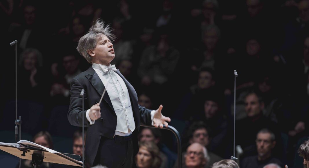 Daniele Rustioni con Orchestra Maggio Musicale Fiorentinoì