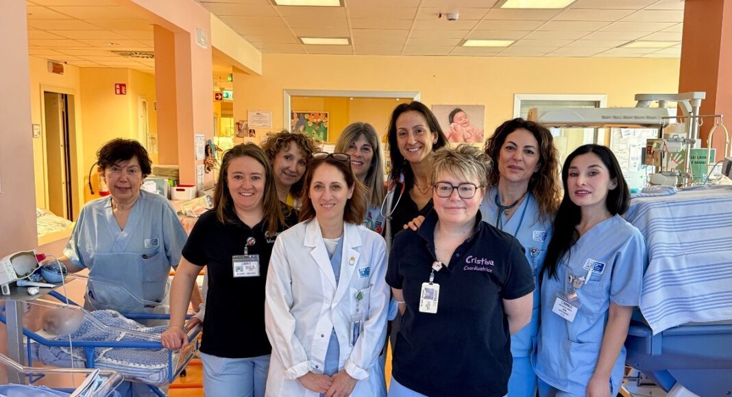 Equipe-di-Neonatologia-del-San-Donato-di-Arezzo-guidato-dalla-dottoressa-Letizia-Magi