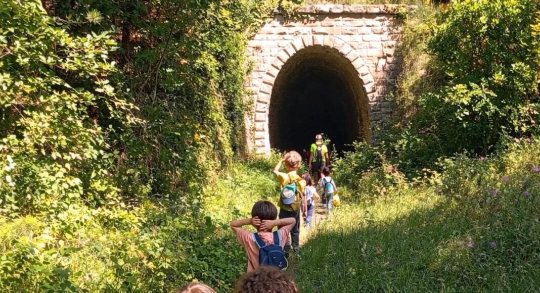 Ex ferrovia Arezzo–Fossato di Vico salvare la ciclovia dei Due Mari