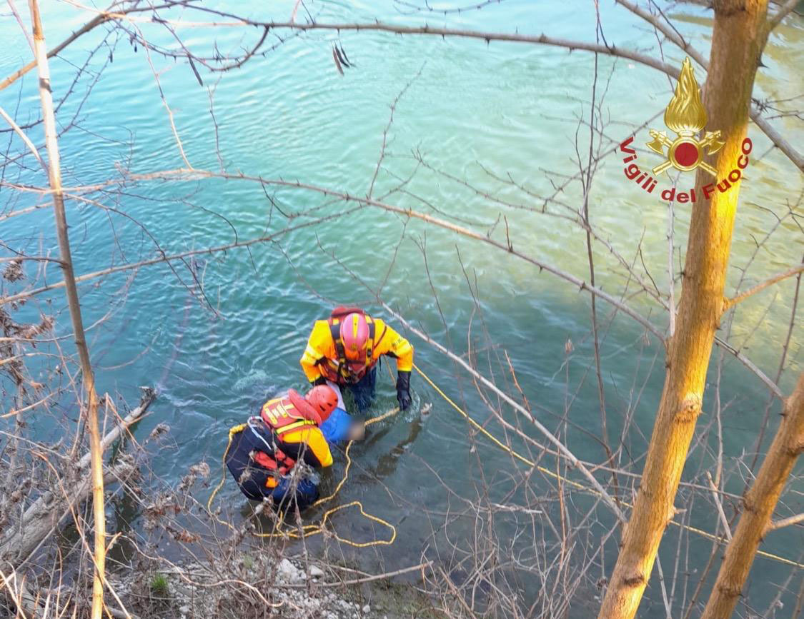 Scomparso, il corpo recuperato nel fiume Arno