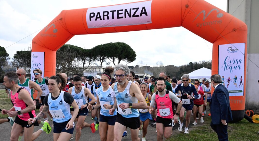 Alla Corsa dell’Acqua quasi in 400 vincono Tartaglini e Sadocchi