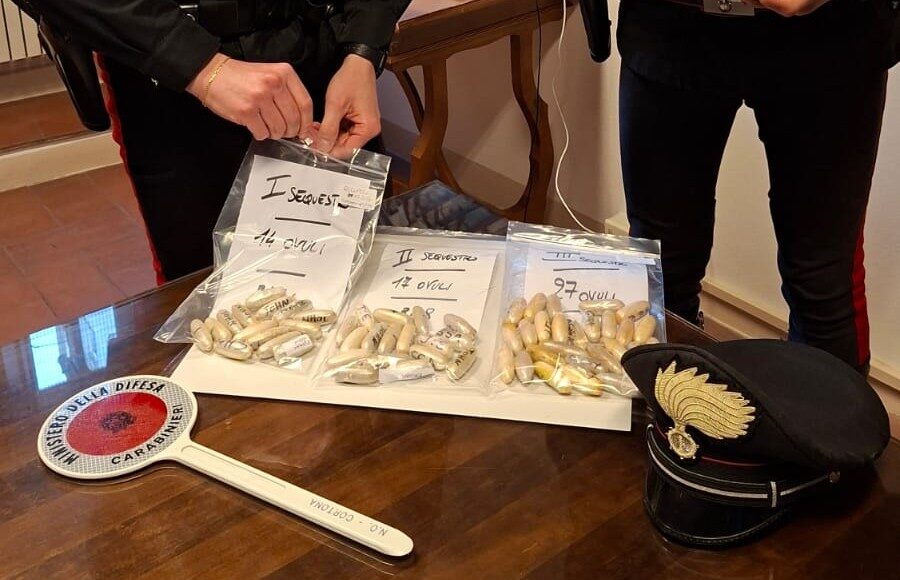 Carabinieri di Cortona arrestata 30enne per spaccio di droga