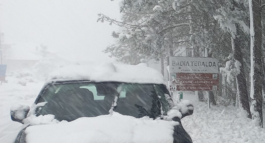 Medico bloccato nella bufera, soccorso dai Carabinieri di Sansepolcro
