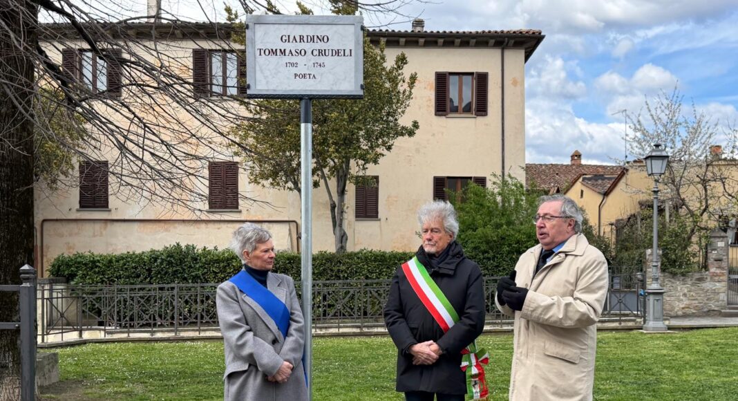 Nel centro storico di Arezzo l'area verde intitolata a Tommaso Crudeli