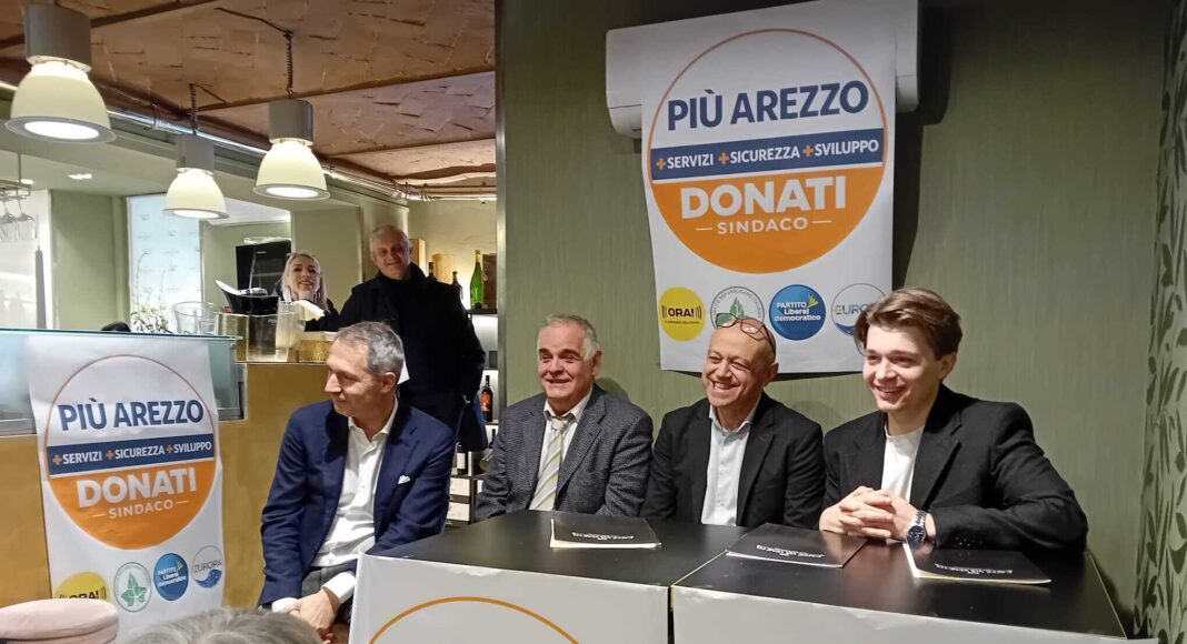 Presentata la lista civica Più Arezzo