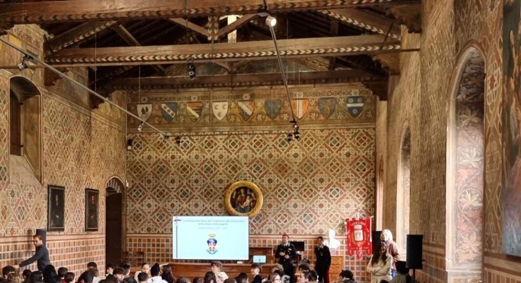 Poppi, carabinieri e studenti insieme per la legalità