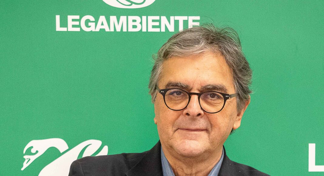 Casa dell’Energia Arezzo “Rapporto Ecomafia 2025” di Enrico Fontana