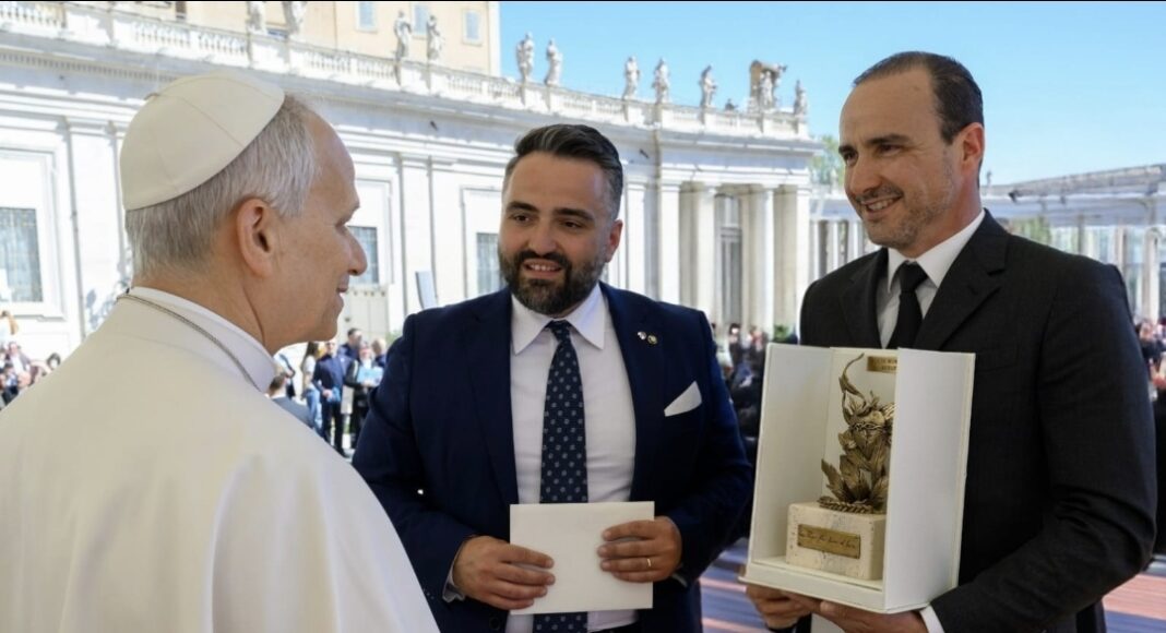 Giovanni Grasso e Papa Leone XIV
