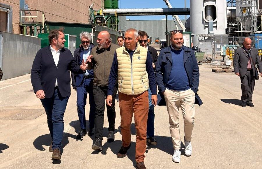 Rifiuti, Fratelli d’Italia “Impianto San Zeno modello per la Toscana”