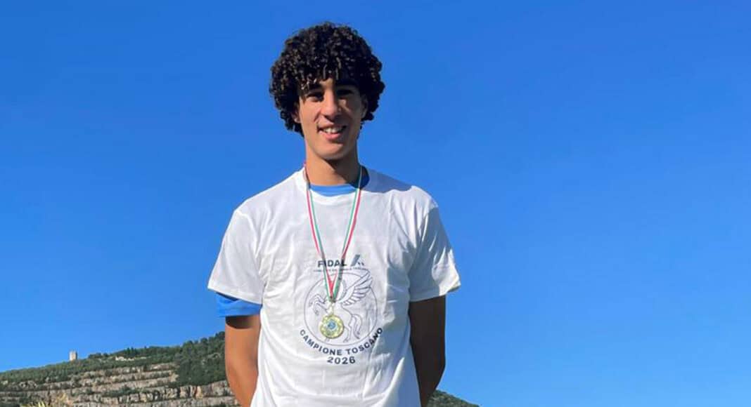 Filippo Misuri, campione toscano tra gli Allievi nel salto in alto