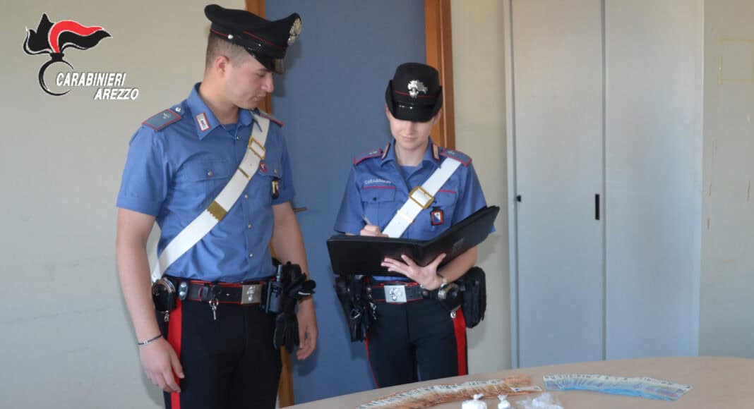 Civitella I Carabinieri arrestano un 18enne per spaccio di cocaina