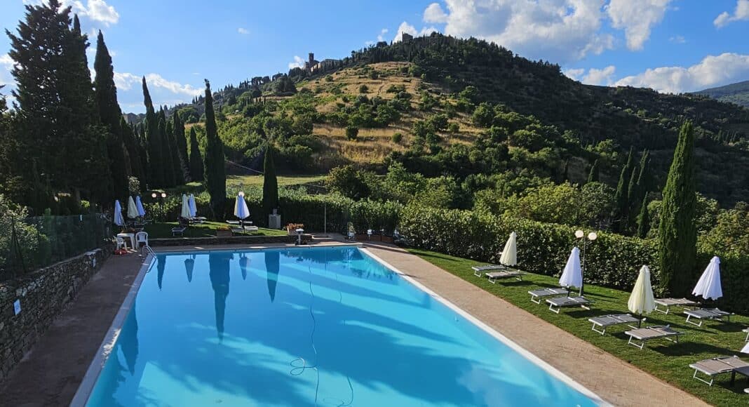 Cortona, sabato 6 giugno riapre la piscina Monti del Parterre