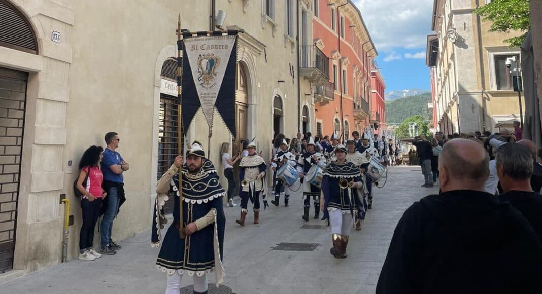 L’Ente Palio dei Rioni di Castiglion Fiorentino a L'Aquila