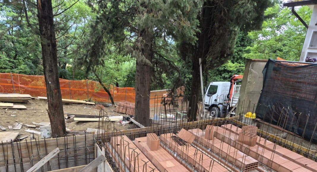 Laterina Pergine Valdarno ampliamento del cimitero comunale