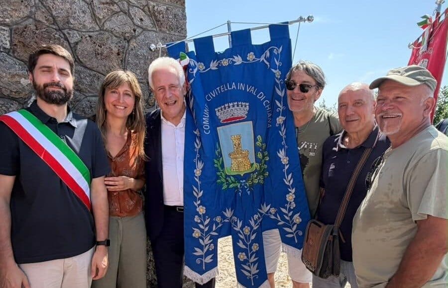 Delegazione del Comune di Civitella a Sant’Anna di Stazzema
