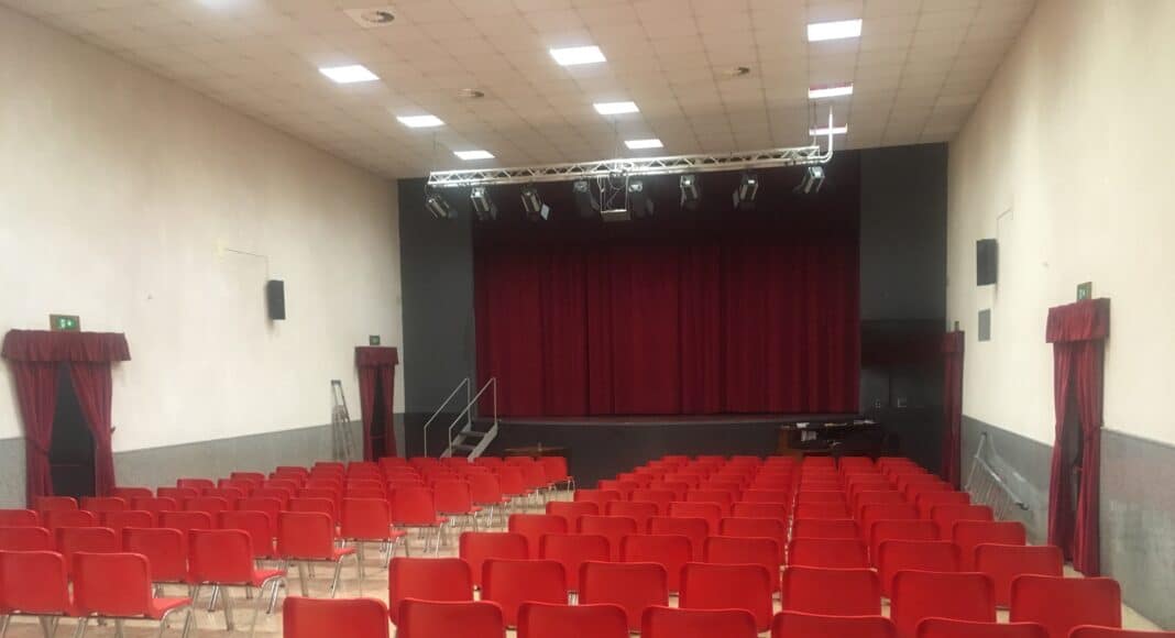 Teatro Moderno Tegoleto-interno
