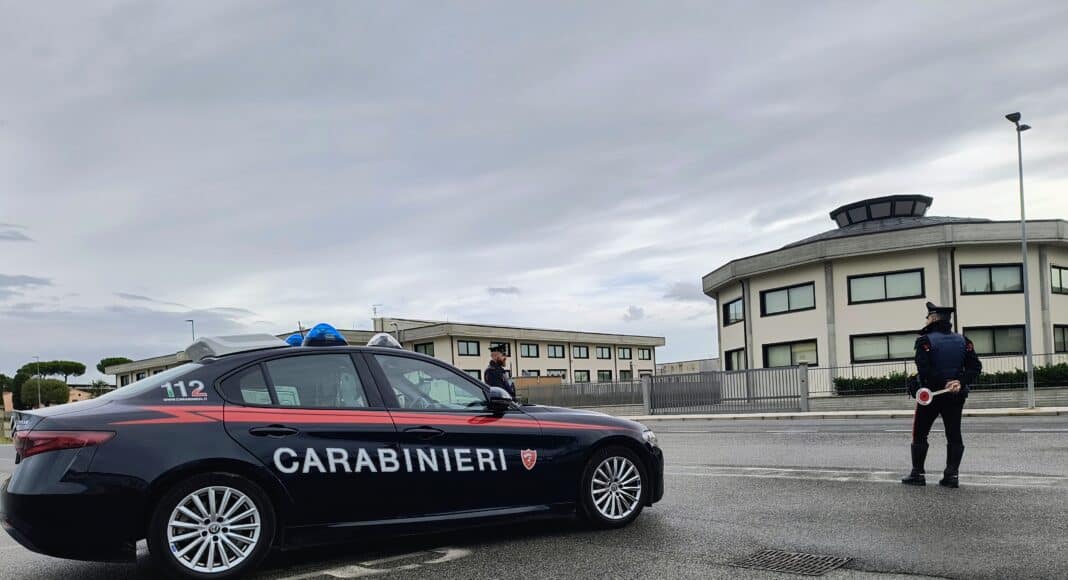 Carabinieri Arezzo posto blocco